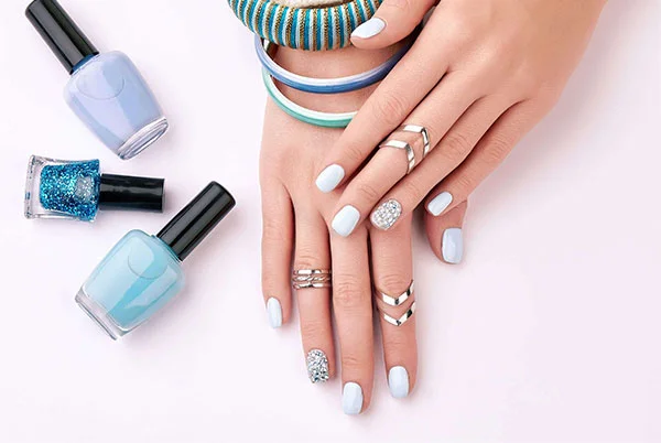 Natural nails service